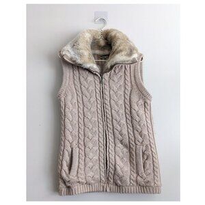 Eivissa Faux Fur Trim cable knit ribbed REVERSIBLE vest